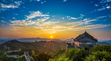 Bình minh trên Trường thành Kim Sơn Lãnh Bình minh trên Trường thành Kim Sơn Lãnh