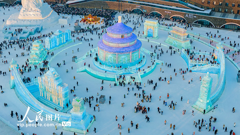 Thế giới băng tuyết cũng là rừng vàng biển bạc